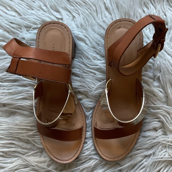 Zara Trafaluc Brown Metallic Gold Ankle Wrap Double Strap Heeled Sandals Size 38 - Picture 3 of 12